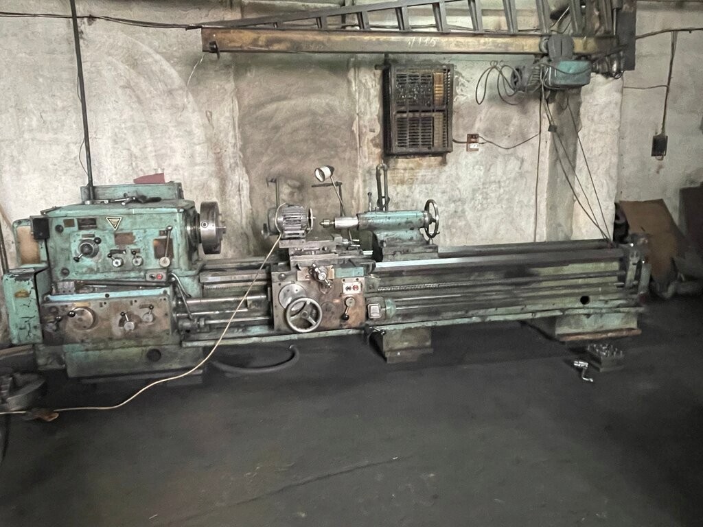 Токарный станок 1М63 (ДИП 300)